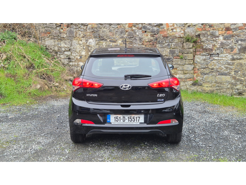 2015 Hyundai i20 - image 5