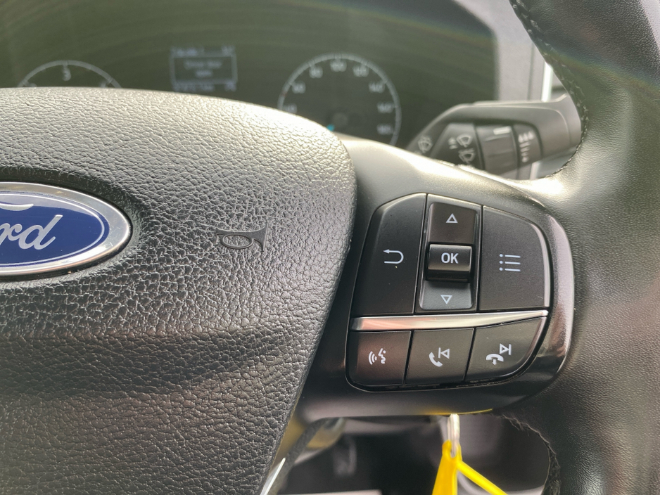 2023 Ford Transit Custom - image 11