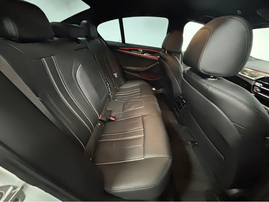 2019 BMW 5 Series *BMW 530E* *LOW MILEAGE* *AUTOMATIC* *HEATED LEATHER ELECTRIC SEATS* *REVERSE CAMERA* *FINANCE AVAILABLE* *TRADE INS WELCOME* €28,950