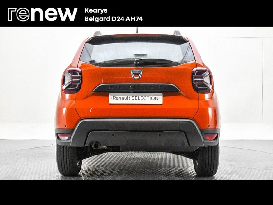 2022 Dacia Duster - image 10