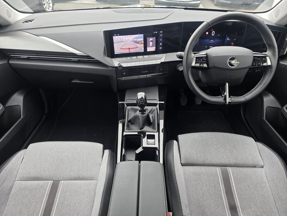 2024 Opel Astra - image 18