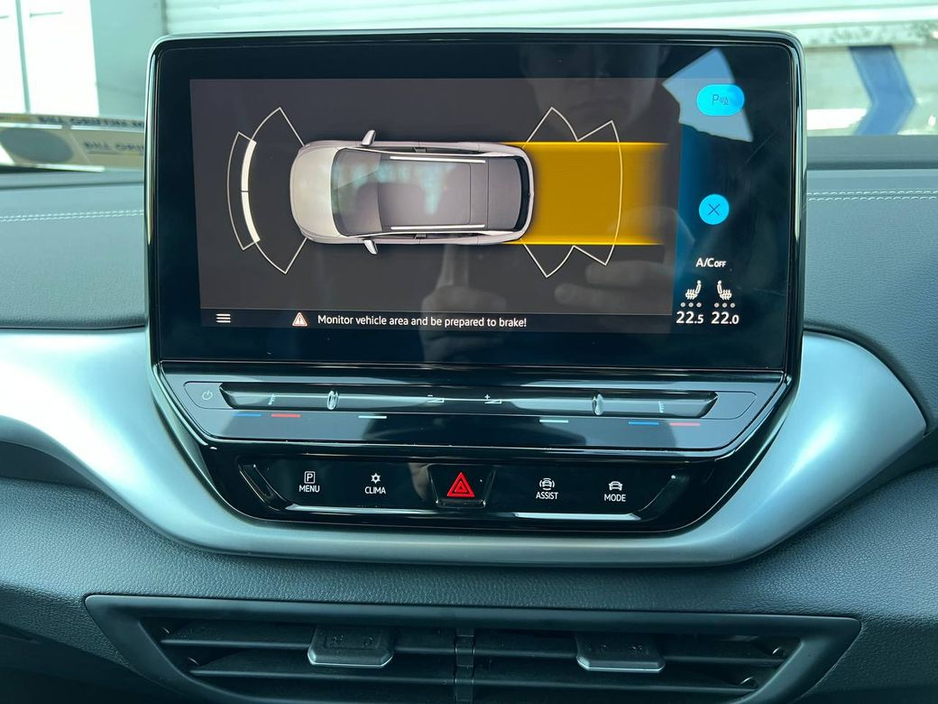 2023 Volkswagen ID.4 - image 7