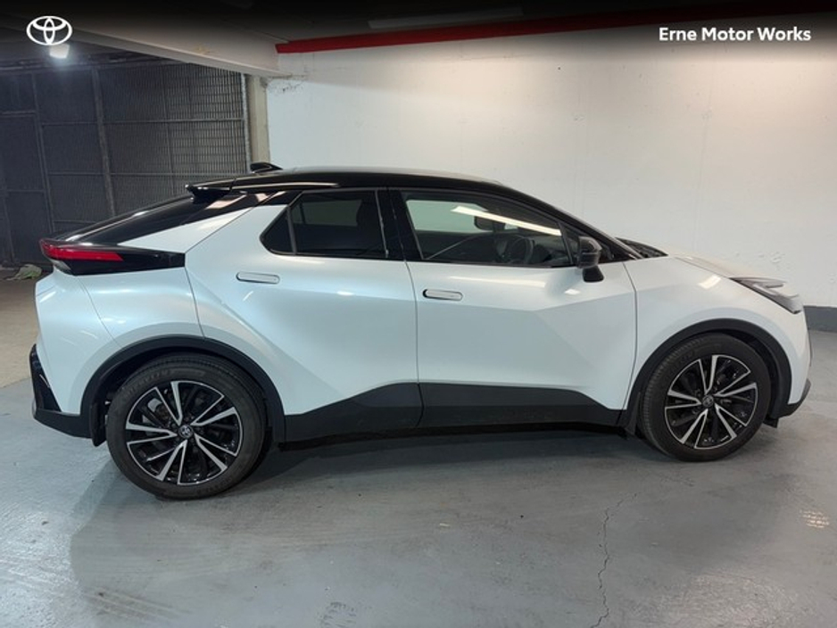 2024 Toyota C-HR - image 16