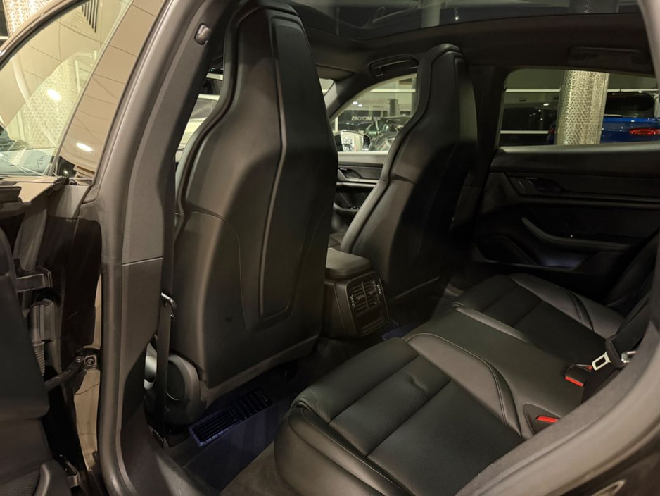 2021 Porsche Taycan 4S=HUGE SPEC//LOW MILES//D REG=FULL PORSCHE SERVICE HISTORY=TAILORED FINANCE PACKAGES AVAILABLE=TRADE IN'S WELCOME €57,995