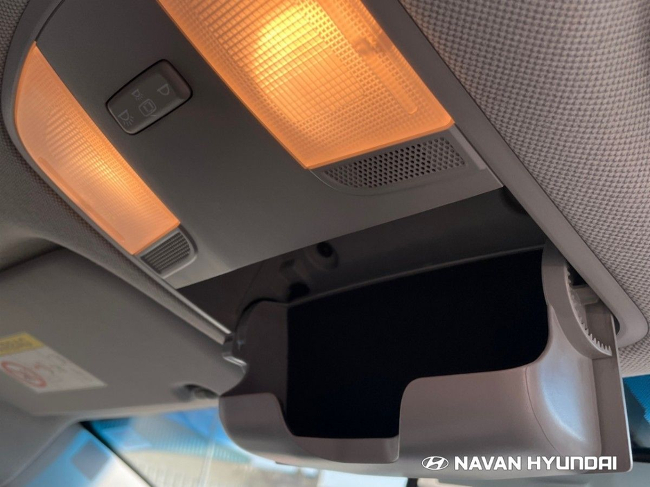 2018 Hyundai Ioniq - image 32