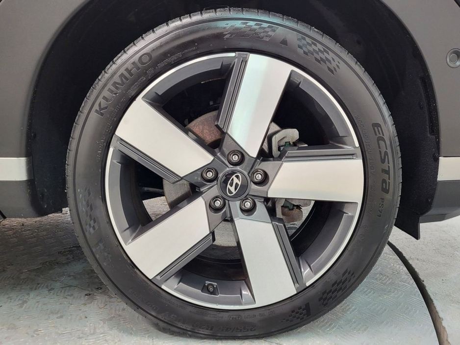 2025 Hyundai Santa Fe 1.6 PHEV 4WD Premium Finance From €220 per week €62,975