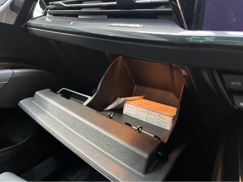 2023 Audi Q4 e-tron - image 24