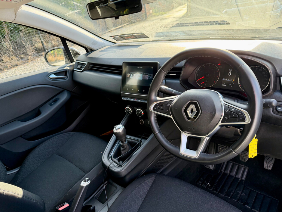 2022 Renault Clio Dynamique SCe 65 €12,950