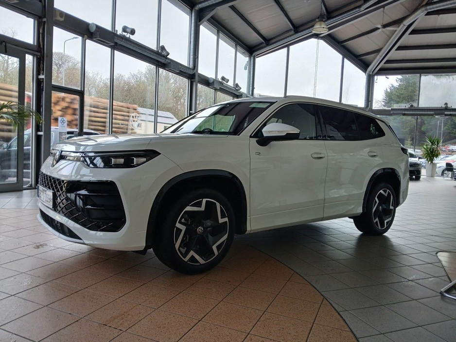 2025 Volkswagen Tayron R-LINE 2.0 TDI 150HP DSG, WHITE, 2KM. €67,750