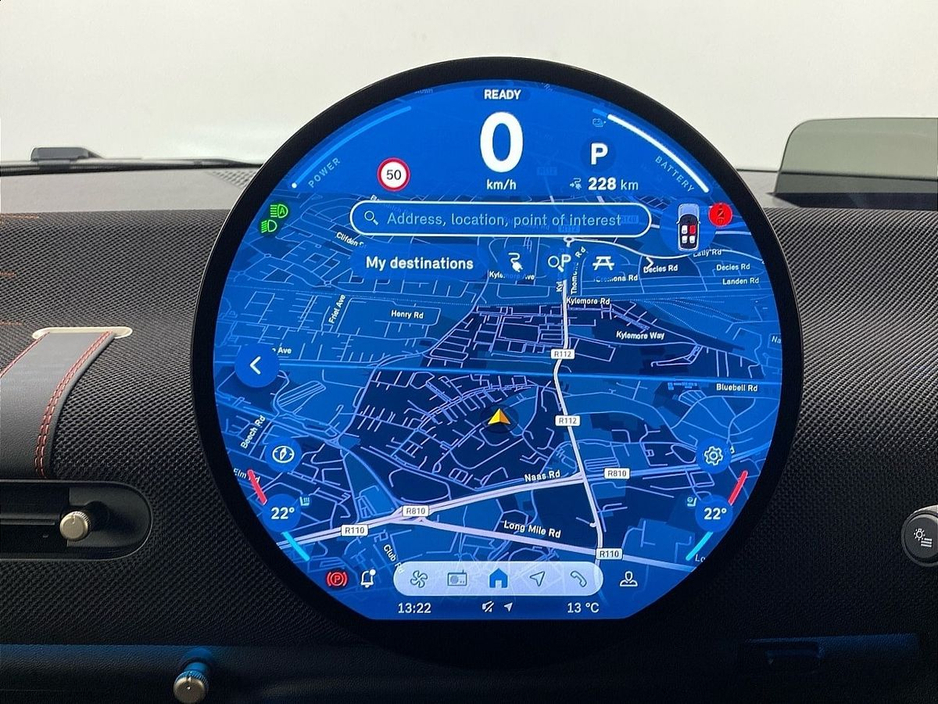 2025 MINI Hatch Cooper E €31,950