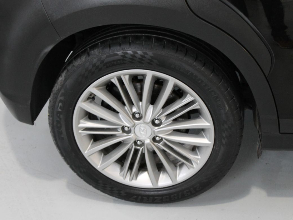 2019 Hyundai Kona - image 29