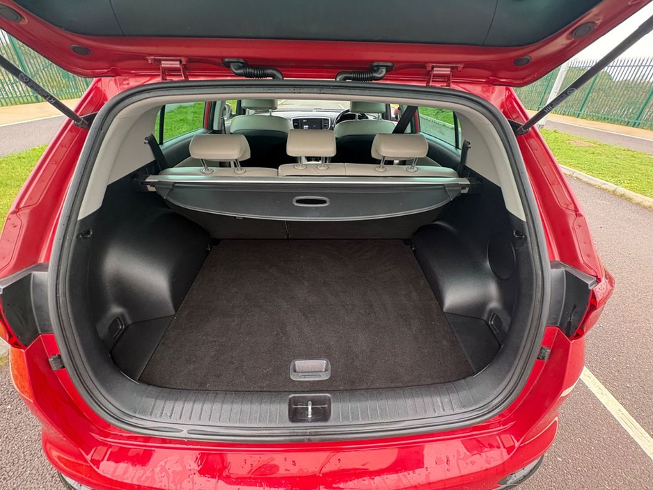 2021 Kia Sportage - image 7