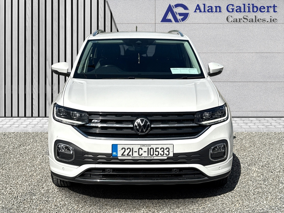 2022 Volkswagen T-Cross - image 4