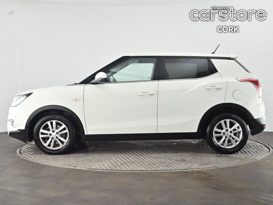 2016 Ssangyong Tivoli 1.6 D Manual ES €9,880