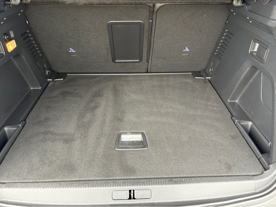 2021 Peugeot 3008 - image 24