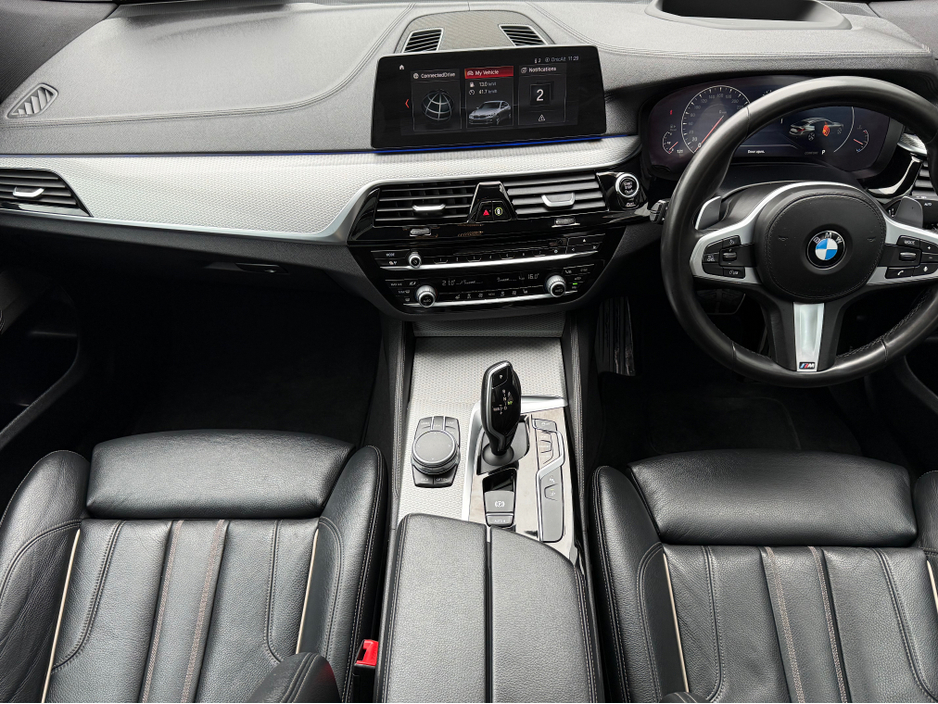 2019 BMW 6 Series - image 16
