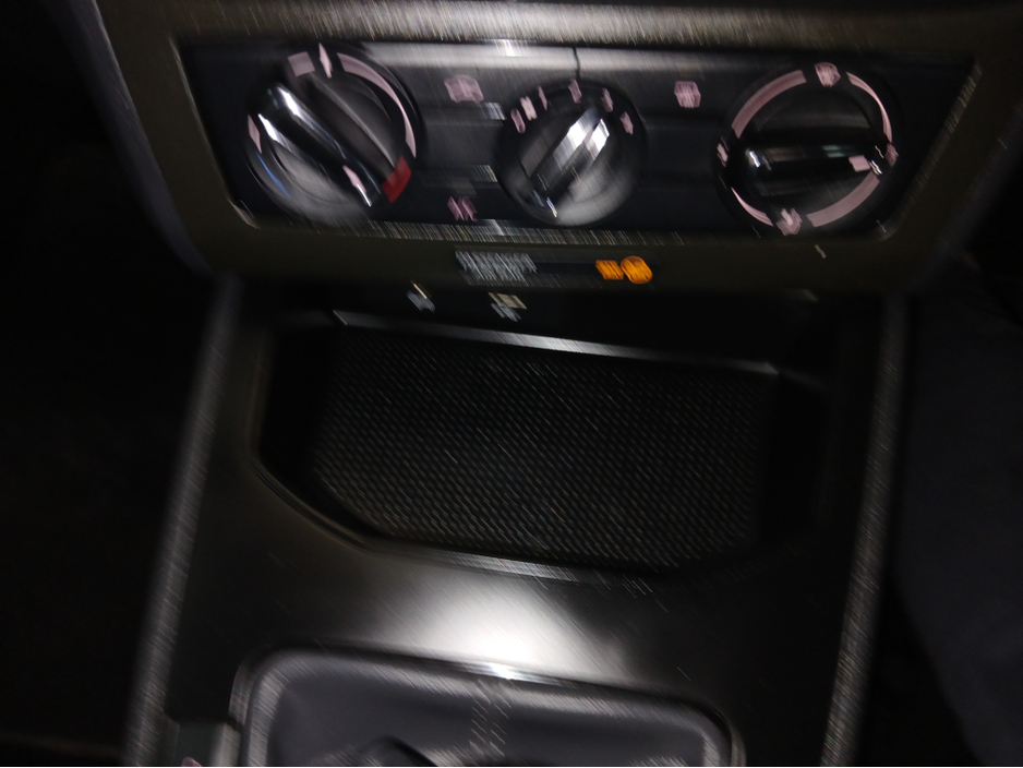 2020 SEAT Ibiza - image 6