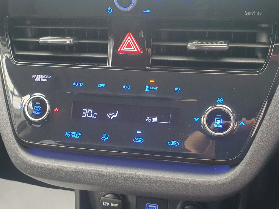 2022 Hyundai Ioniq PREMIUM AUTOMATIC FULLY ELECTRIC NCT 02/28 FINANCE AVAILABLE @ €59 PER WEEK HEATED SEATS/ SAT NAV/ TOUCH SCREEN MEDIA/ BLUETOOTH/ USB/ REVERSE CAMERA/ HISTORY CHECKED €14,950