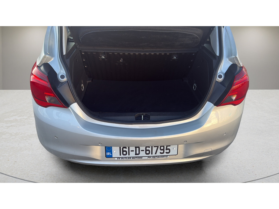 2016 Vauxhall Corsa - image 5