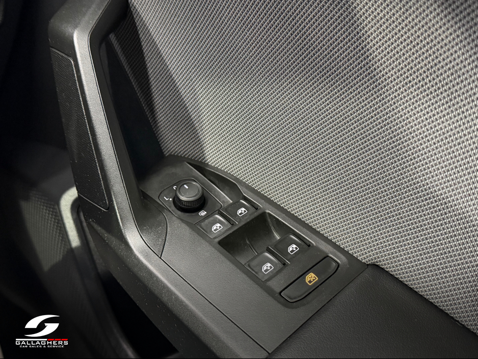 2024 SEAT Leon (241) SE PLUS 1.0 TSI 110HP €22,995