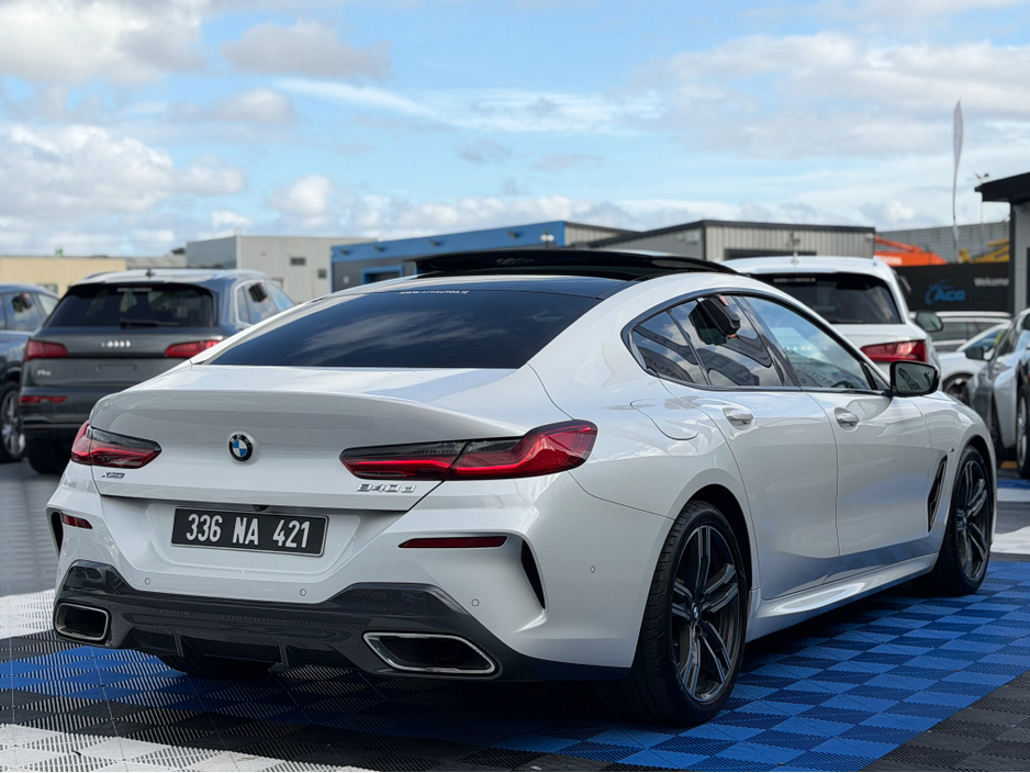 2020 BMW 8 Series - image 7