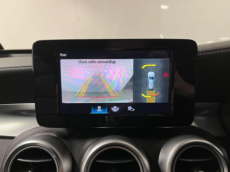 2021 Mercedes-Benz GLC Class - image 15