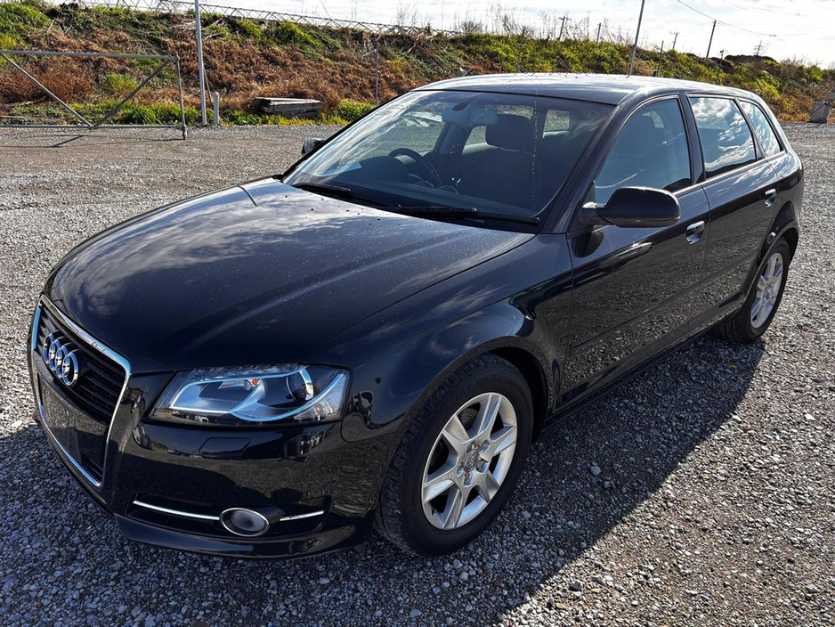 2013 Audi A3 - image 4