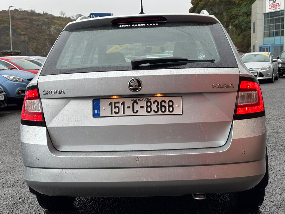 2015 Skoda Fabia - image 15