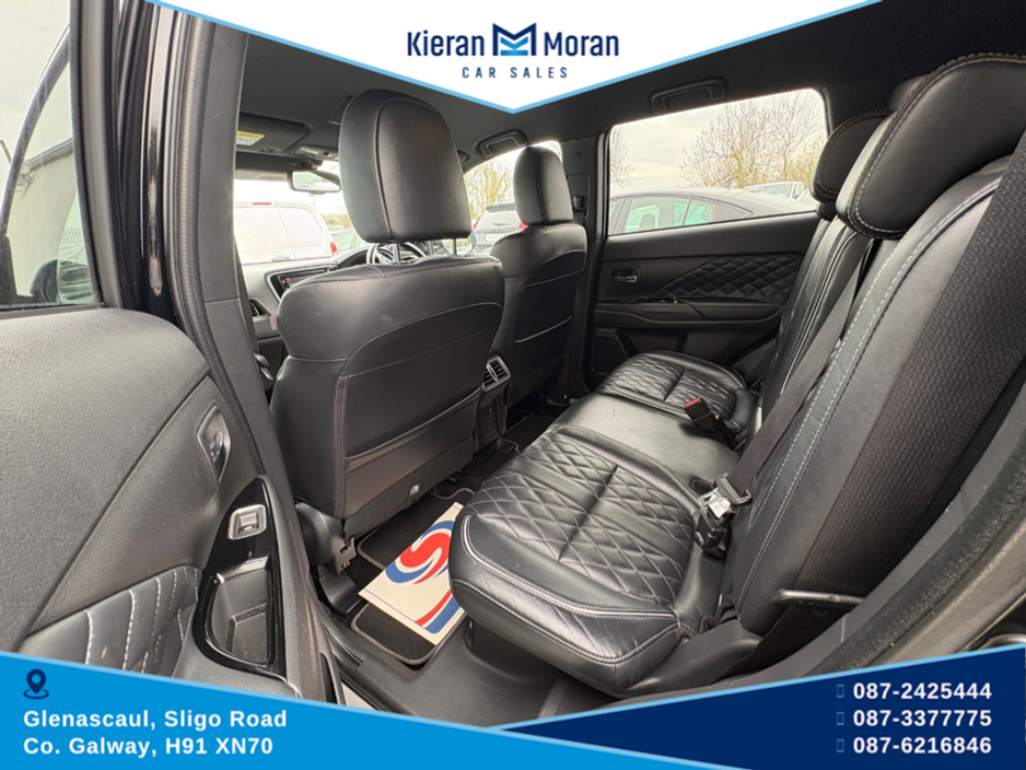 2019 Mitsubishi Outlander - image 15