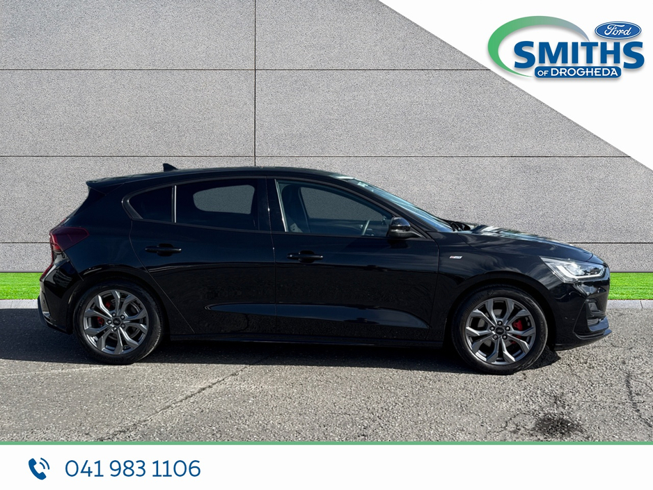 2023 Ford Focus - image 11