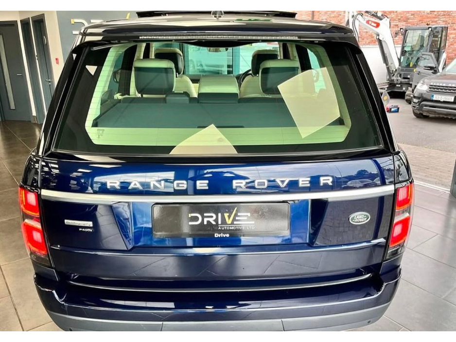 2021 Land Rover Range Rover - image 4