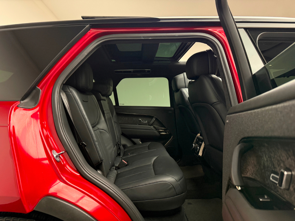 2023 Land Rover Range Rover Sport - image 12