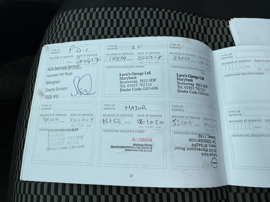 2017 Nissan Micra - image 10