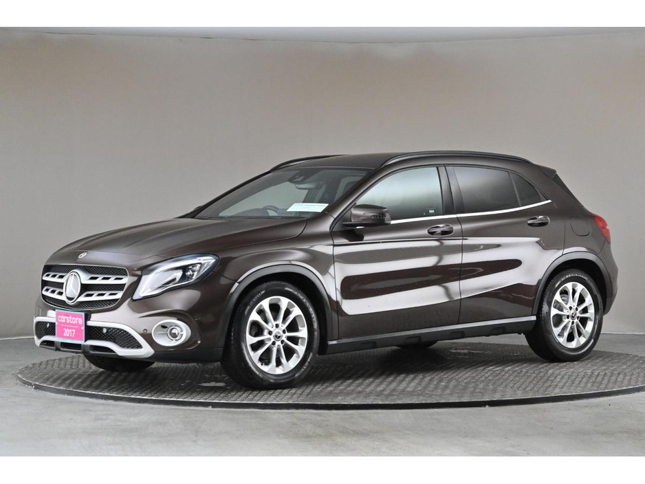 2017 Mercedes-Benz GLA Class GLA 180 *HALF LEATHER*REVERSE CAM*PARK SENSORS*