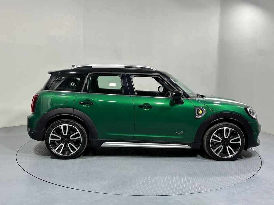 2021 MINI Countryman John Cooper Works ALL4 PHEV €31,400