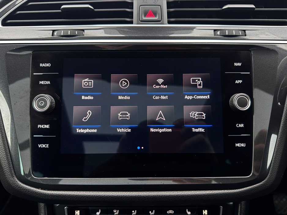 2019 Volkswagen Tiguan - image 29