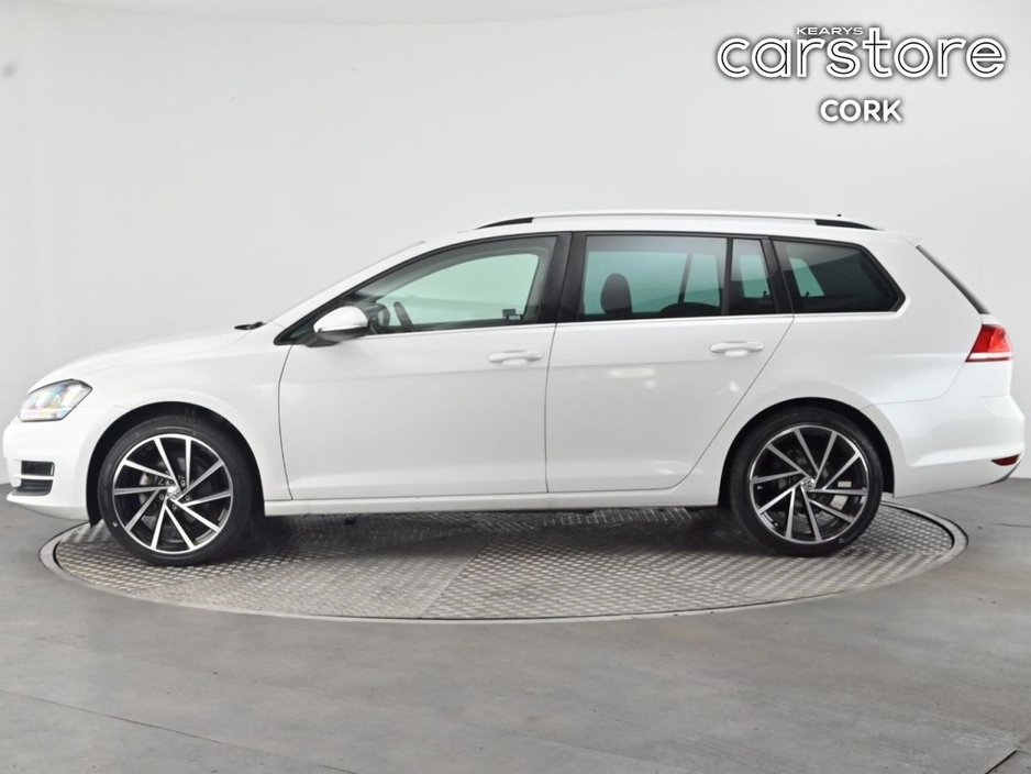 2016 Volkswagen Golf - image 6