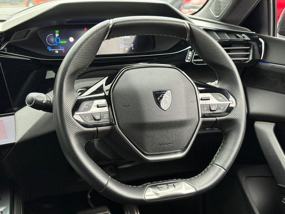 2024 Peugeot 408 - image 25