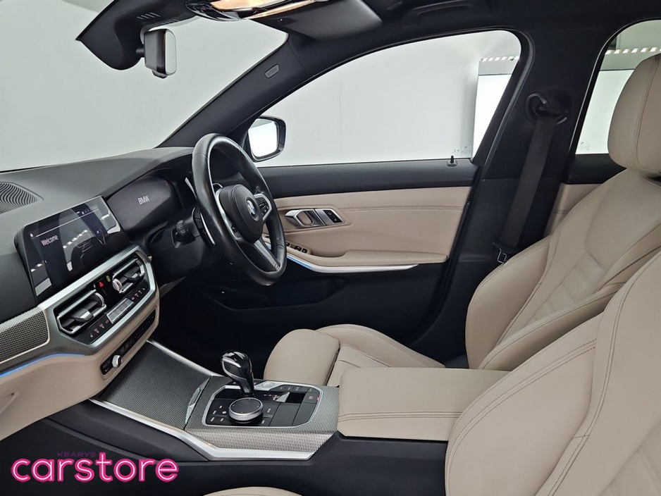 2021 BMW 3 Series 330e M Sport Auto €34,480