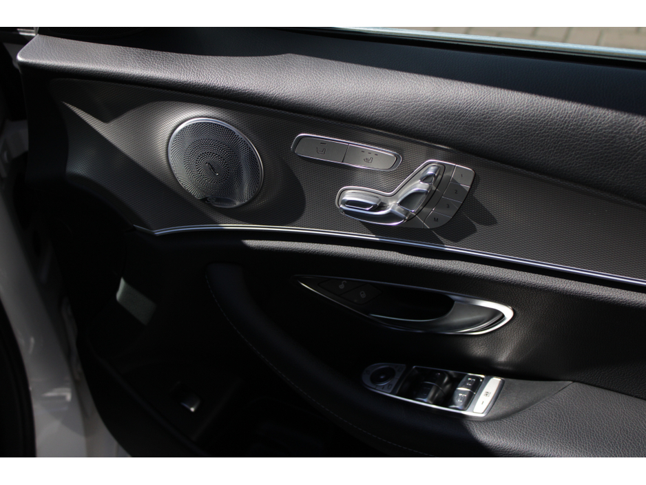 2018 Mercedes-Benz E Class - image 10