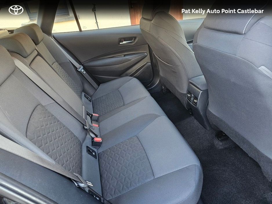 2020 Toyota Corolla - image 11