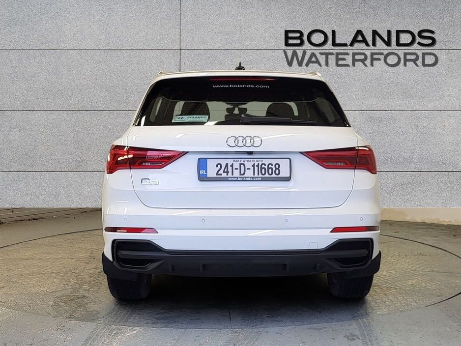 2024 Audi Q3 45 TFSI E S Tronic S line €43,975