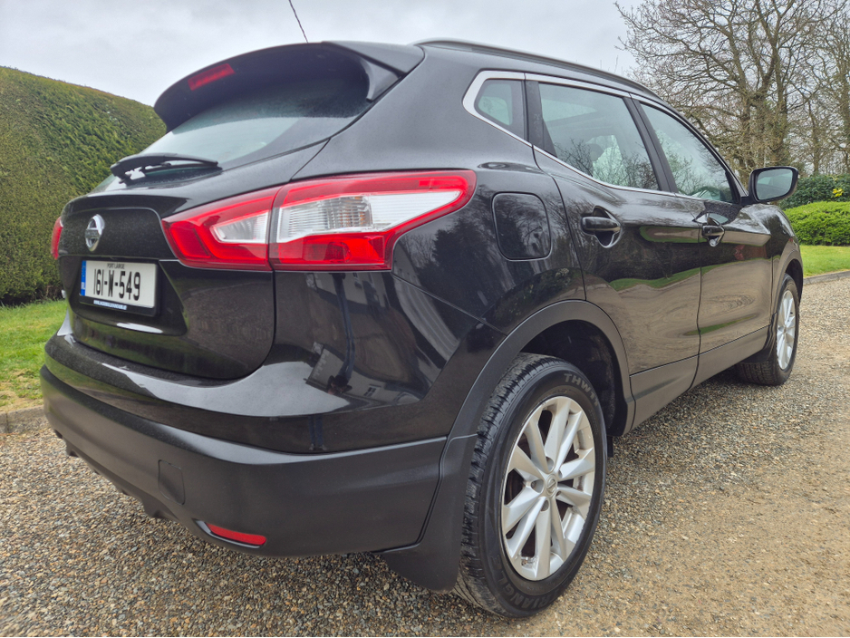 2016 Nissan Qashqai - image 10
