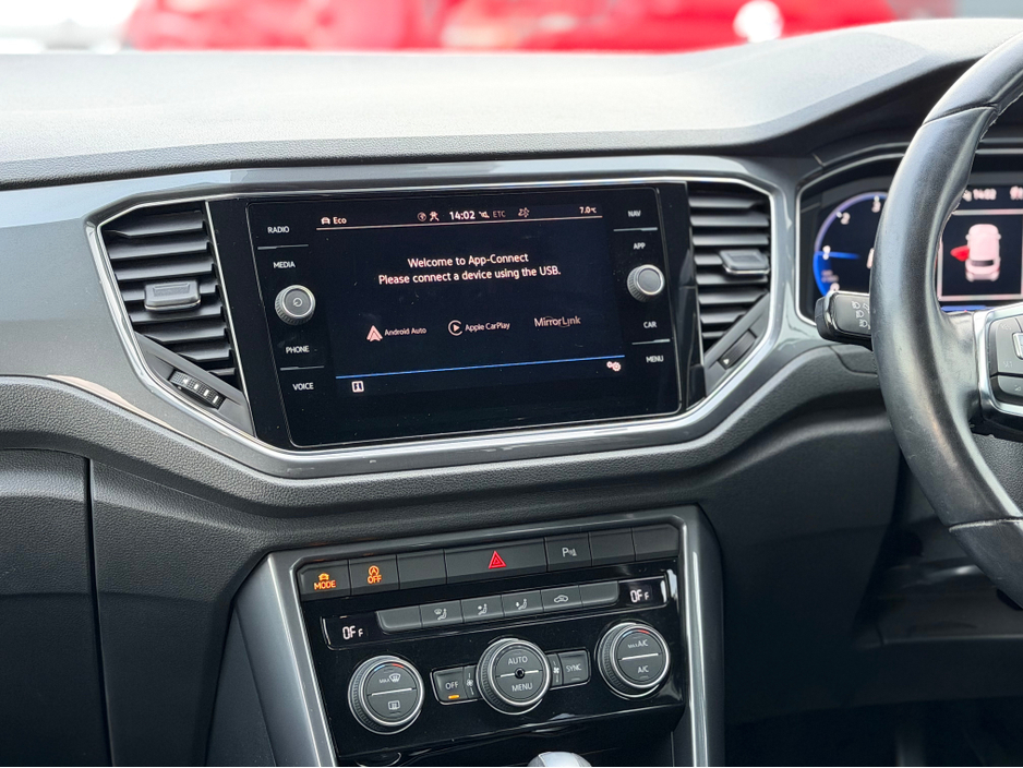 2021 Volkswagen T-Roc R-LINE - 2.0L DIESEL - AUTO - 12M WARRANTY - CAR: 1699 €29,950