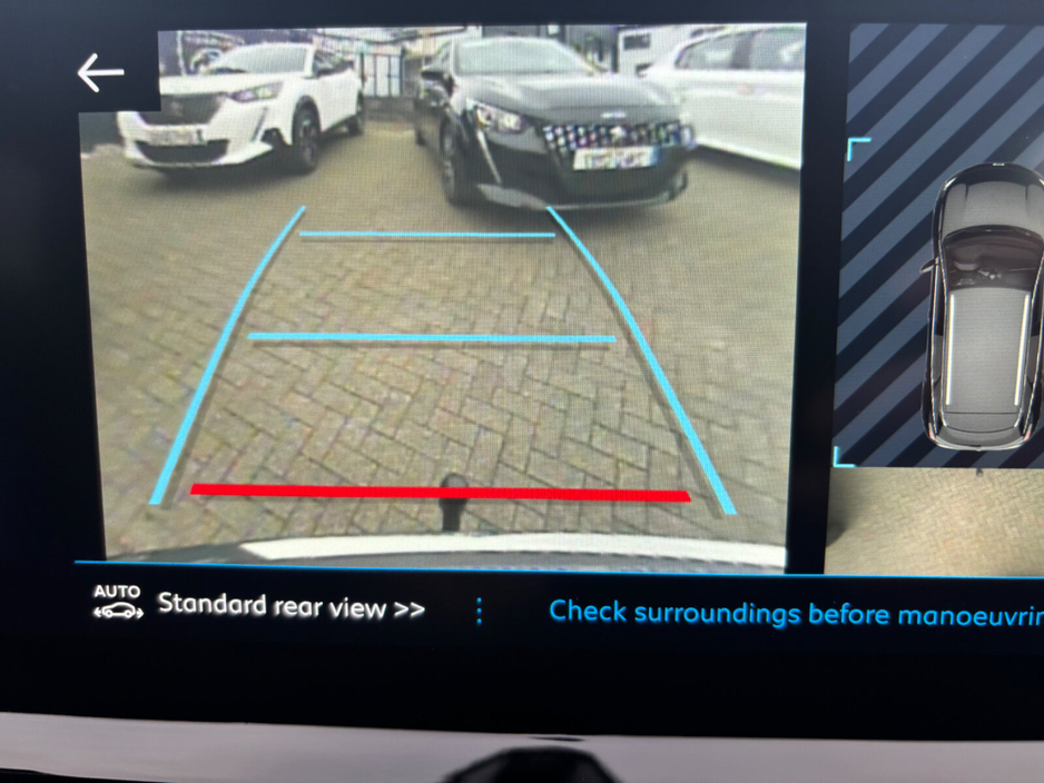 2024 Peugeot 3008 - image 11