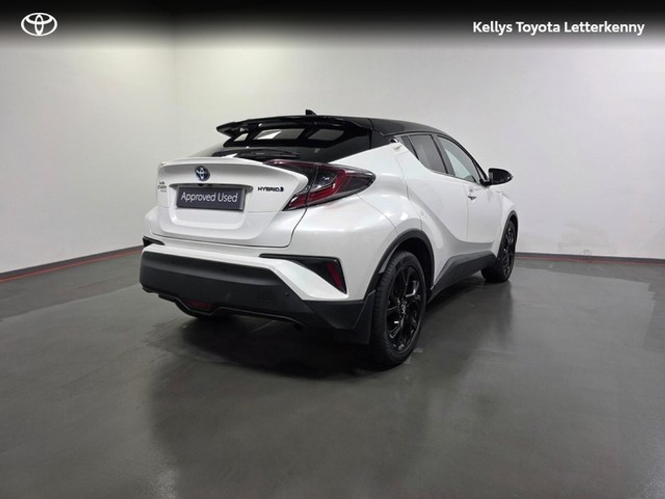 2019 Toyota C-HR C-HR HYBRID LUNA SPORT #125 €15,895