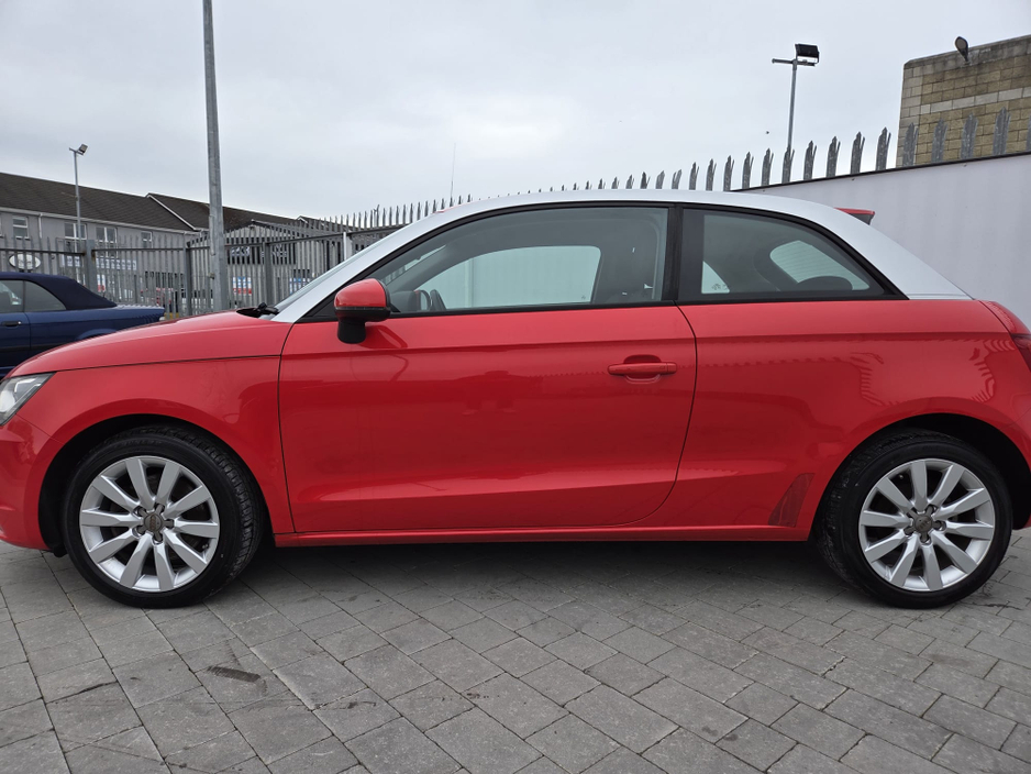 2013 Audi A1 - image 6