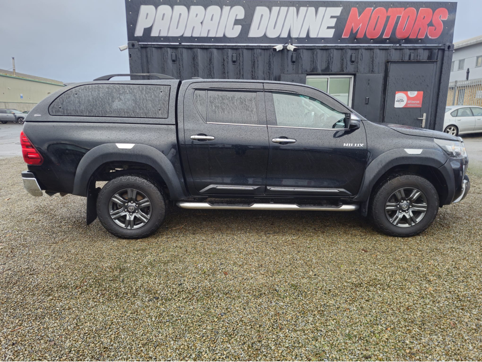 2022 Toyota Hilux 2.8 SR5 D/CAB AUTO 4DR €31,450