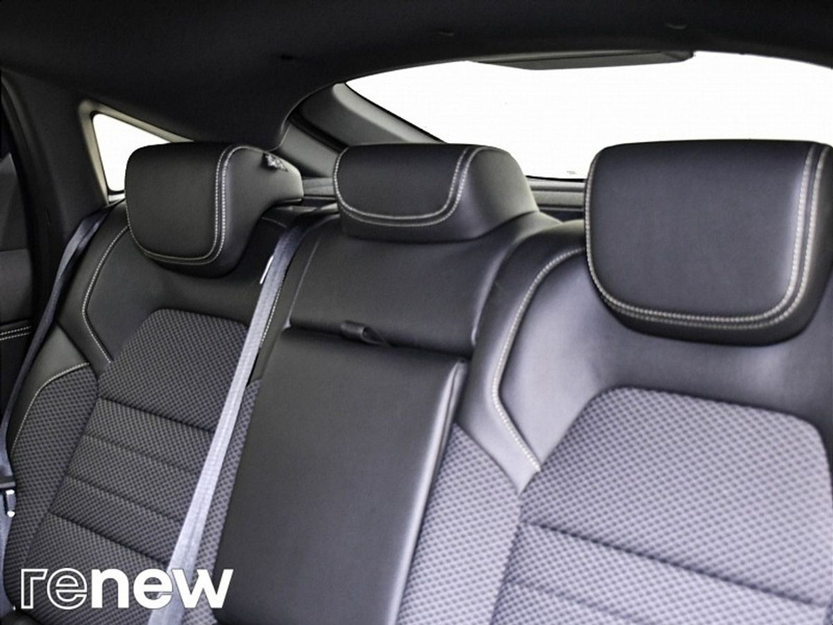 2025 Renault Arkana - image 21