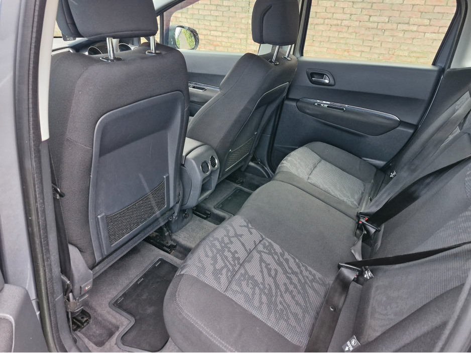 2012 Peugeot 3008 1.6 HDI SPORT €3,750